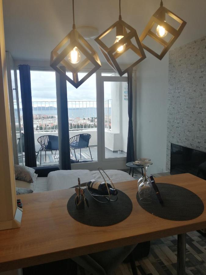 Studio Apartment Lanterna Zadar Buitenkant foto
