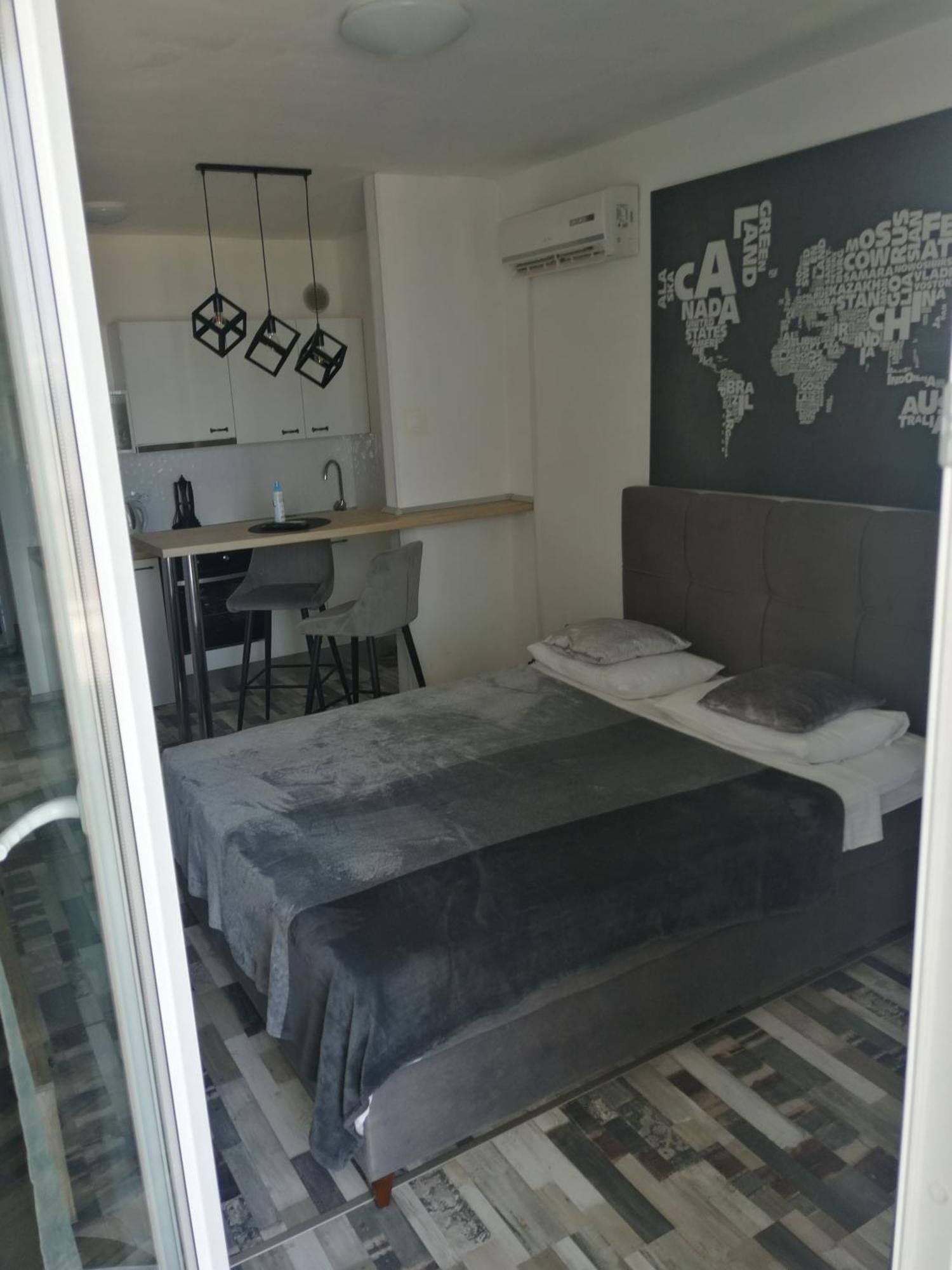 Studio Apartment Lanterna Zadar Kamer foto