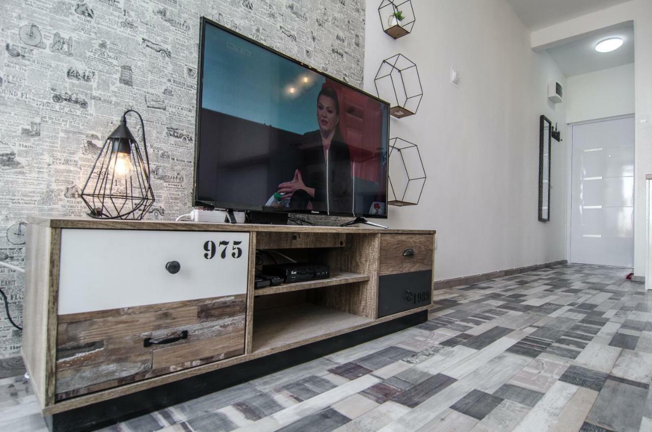 Studio Apartment Lanterna Zadar Buitenkant foto